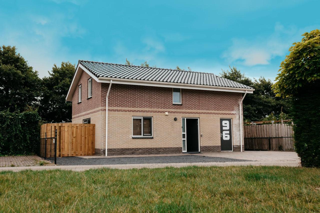 Luxus Familienvilla Mit Jacuzzi & Sauna 2 Tzummarum 외부 사진