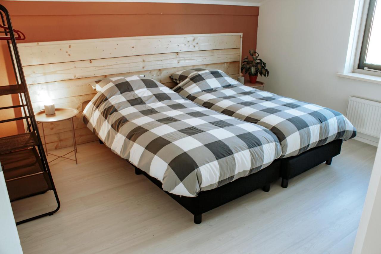 Luxus Familienvilla Mit Jacuzzi & Sauna 2 Tzummarum 외부 사진