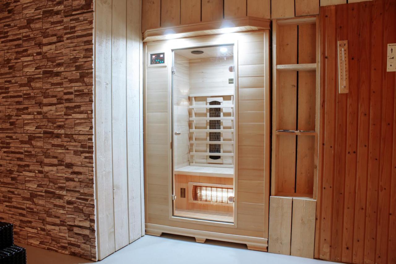 Luxus Familienvilla Mit Jacuzzi & Sauna 2 Tzummarum 외부 사진